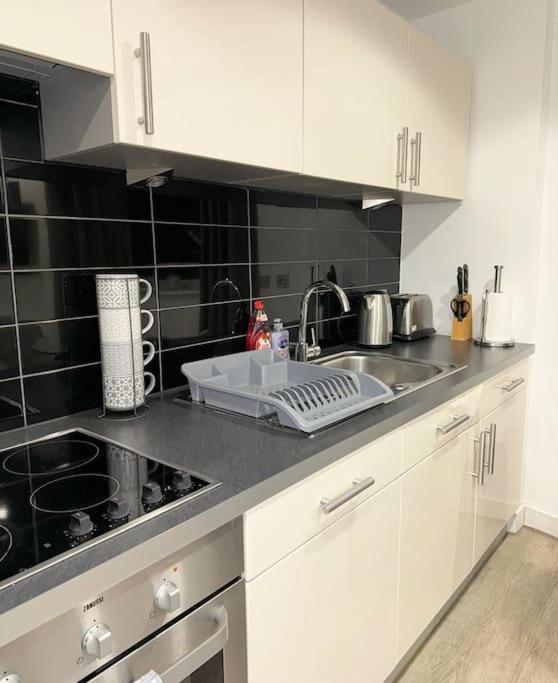 מנצ'סטר Mediacity Studio Apartment Salford-Quays מראה חיצוני תמונה