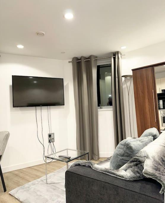 מנצ'סטר Mediacity Studio Apartment Salford-Quays מראה חיצוני תמונה